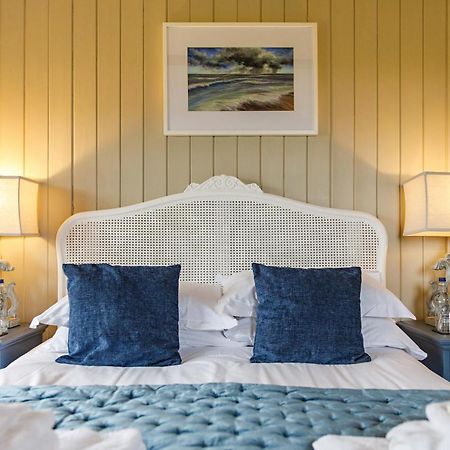 Cley Windmill Bed & Breakfast โฮลท์ ภายนอก รูปภาพ