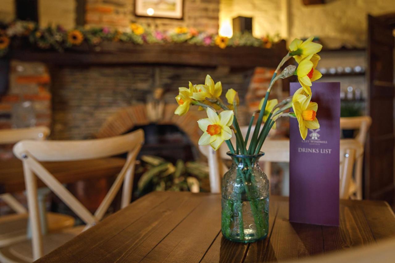 Cley Windmill Bed & Breakfast โฮลท์ ภายนอก รูปภาพ
